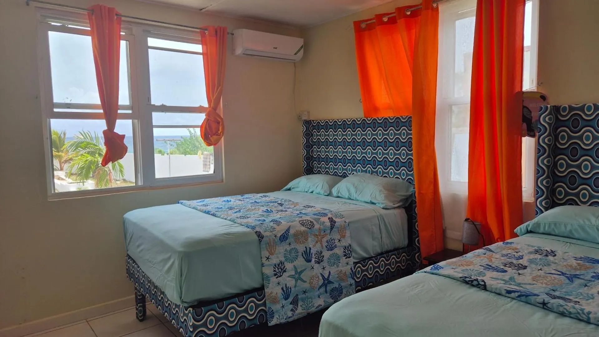 Maranatha Villa Discovery Bay 0*,